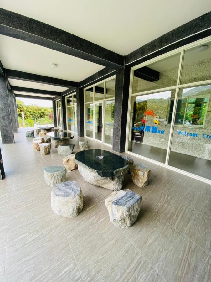 Taitung Crabs House Apartment Чънгун Екстериор снимка