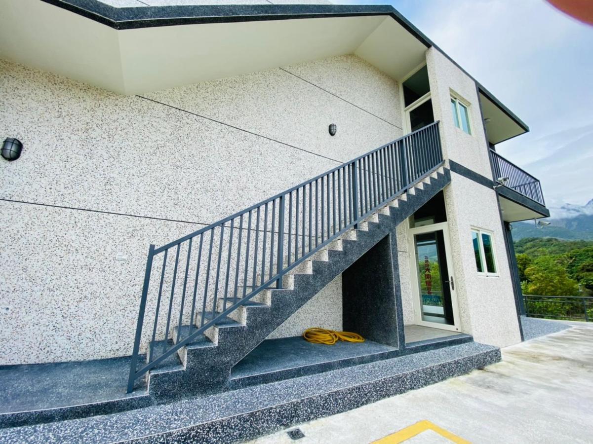 Taitung Crabs House Apartment Чънгун Екстериор снимка