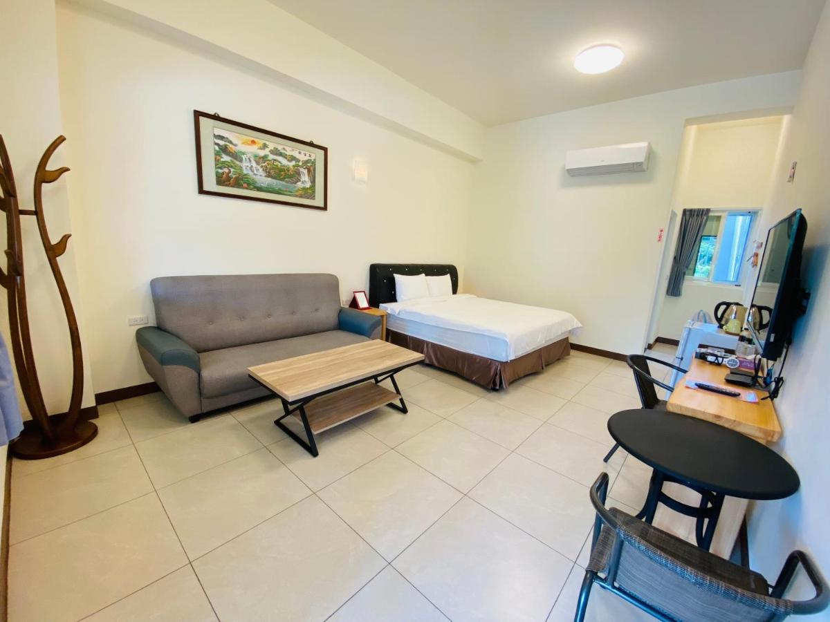Taitung Crabs House Apartment Чънгун Екстериор снимка