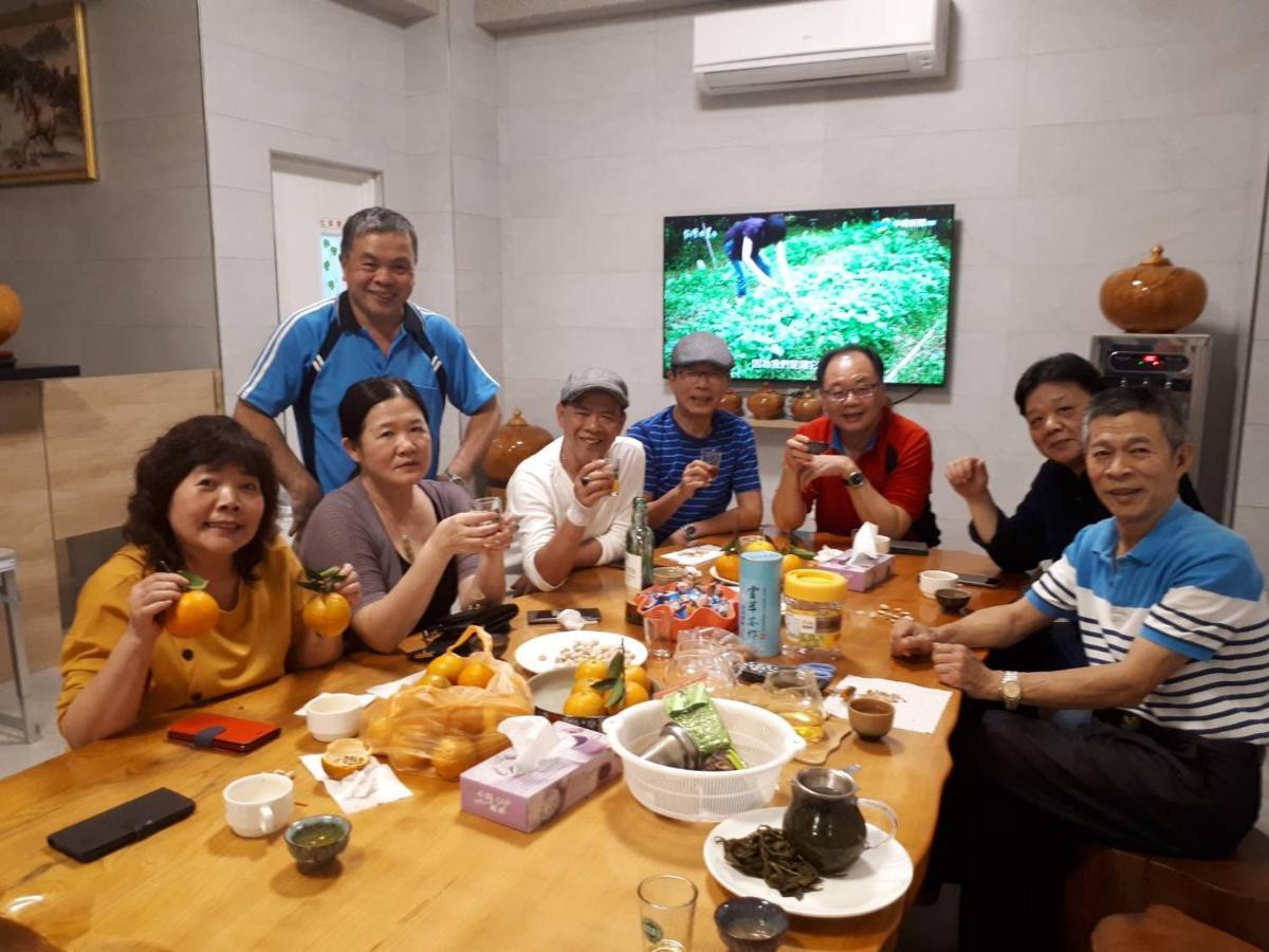 Taitung Crabs House Apartment Чънгун Екстериор снимка
